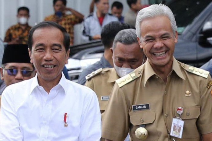 Presiden Jokowi bersama Gubernur Jateng Ganjar Pranowo. (Dok. Jatengprov.go.id)
