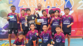 Foto : Aksi Hebat Siswa-siswi SD dalam Kompetisi Futsal Arkan Fair Bekasi. (Doc.Ist)